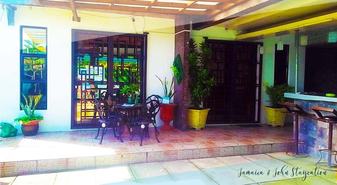 Tarlac City Private House W/ Swimming Pool Staycation Tarlac מראה חיצוני תמונה